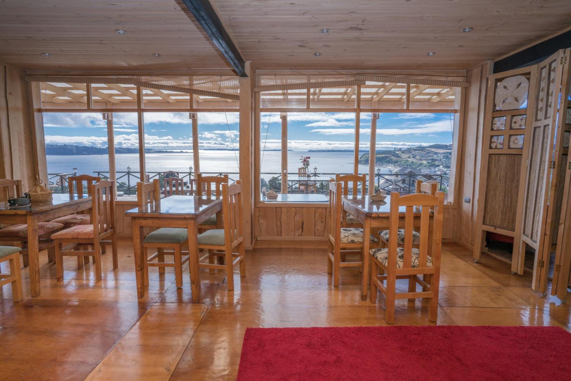Hotel Boutique Antukenu Achao Exteriör bild